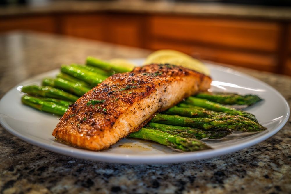 Effortless Pan-Grilled Salmon with Zesty Asparagus