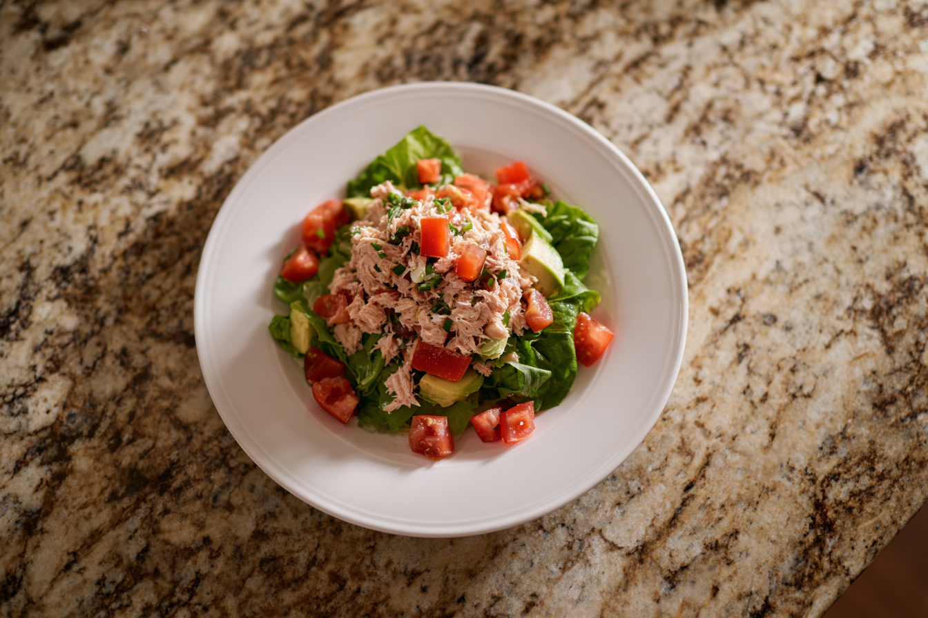 Effortless Protein-Packed Tuna Salad for a Speedy Lunch