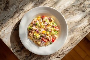 Quick & Zesty Mediterranean Quinoa Salad with Chicken