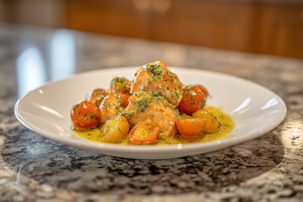Grilled Salmon with Zesty Lemon Dill Sauce