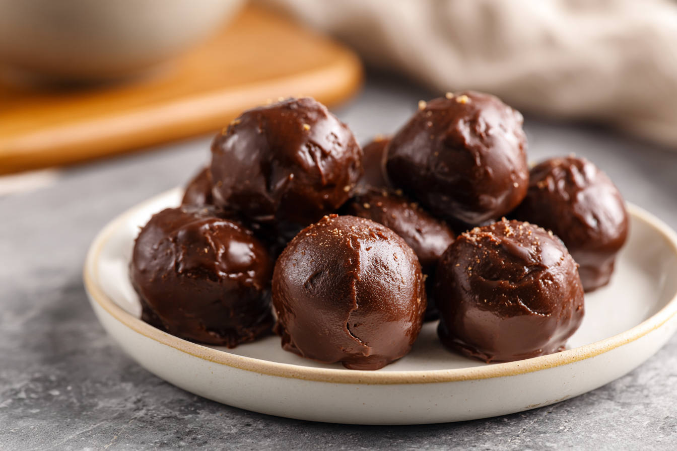 Keto Peanut Butter Chocolate Bites: Your New Favorite Low-Carb Treat