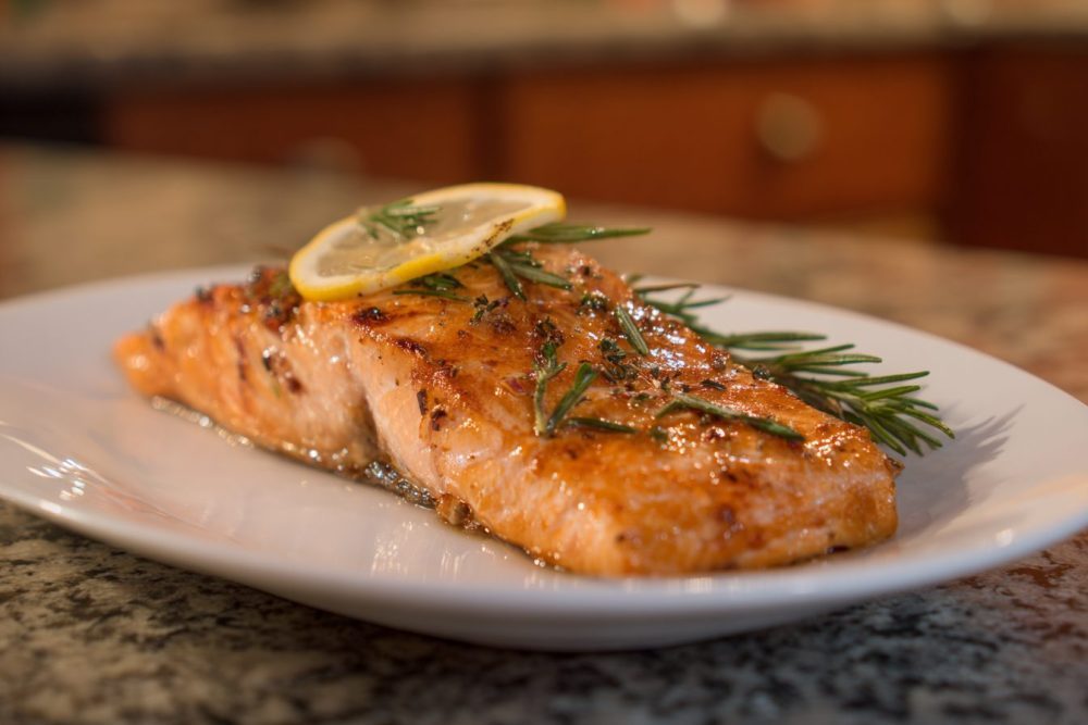 Lemon-Rosemary Grilled Salmon: Your New Favorite BBQ Star