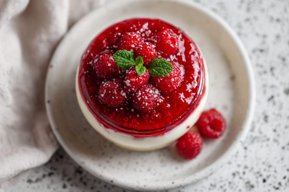Luscious Raspberry No-Bake Cheesecake Jars (Healthy & Easy!)