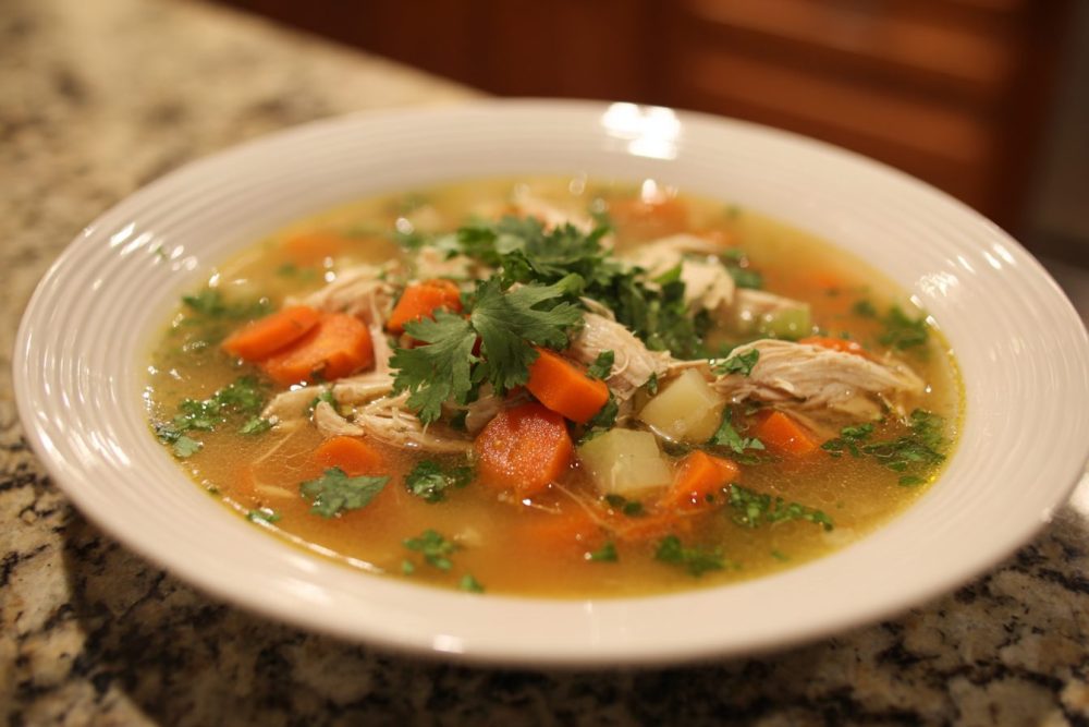 Nourishing Chicken & Veggie Soup: Your Go-To Anti-Inflammatory Comfort