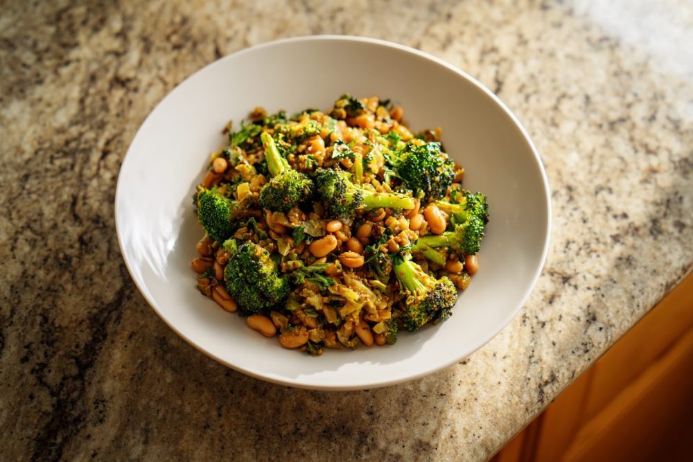 Wholesome Wonders: Quick & Gut-Friendly Bean, Broccoli, and Apple Stir-Fry