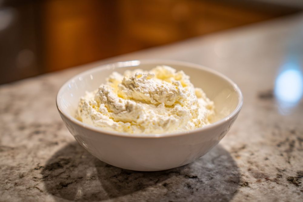 Your Ultimate Keto Snack Strategy: Savory Bites & Sweet Treats for Low-Carb Success