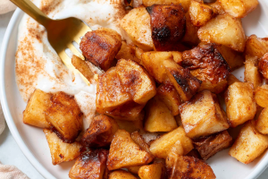 Air Fryer Apples (4 Ingredients, No Refined Sugar)