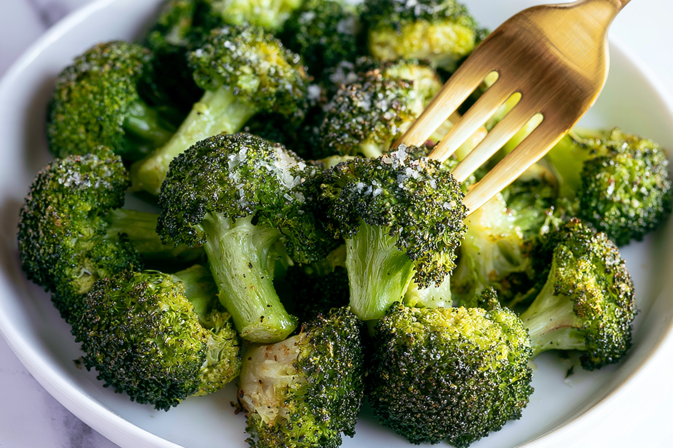 Air Fryer Broccoli (So Crispy!)